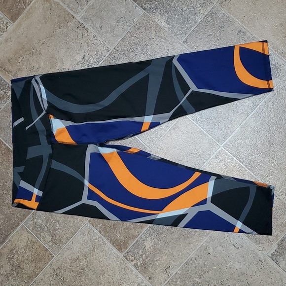 Fabletics Sport Printed Workout Athletic Leggings - Picture 1 of 4